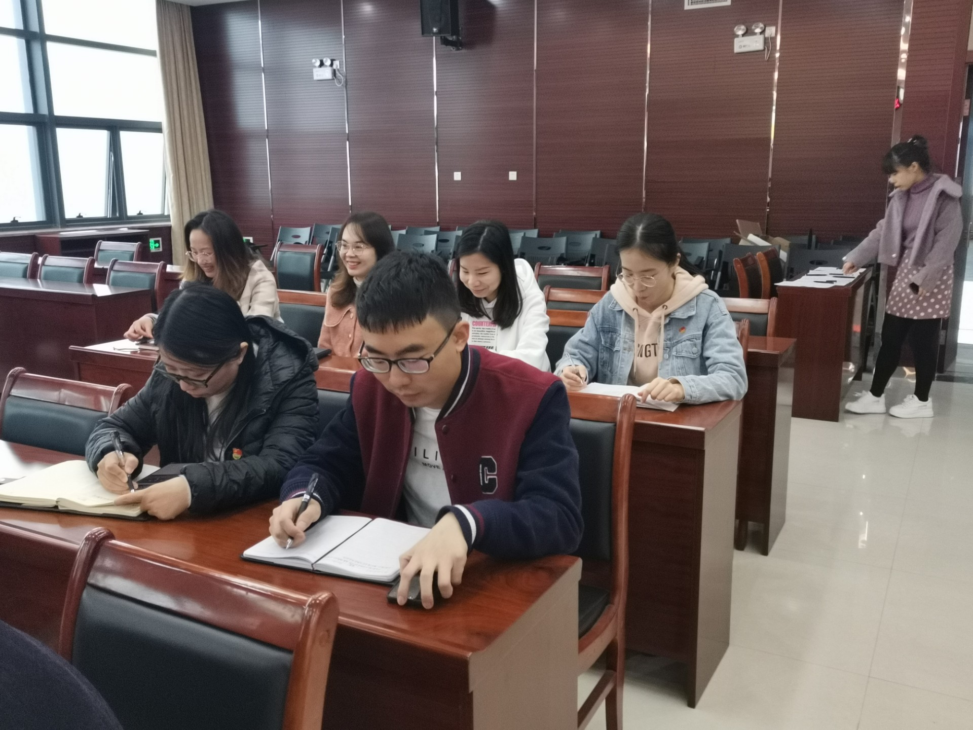 1609408716723909.jpg 1609408716723909.jpg