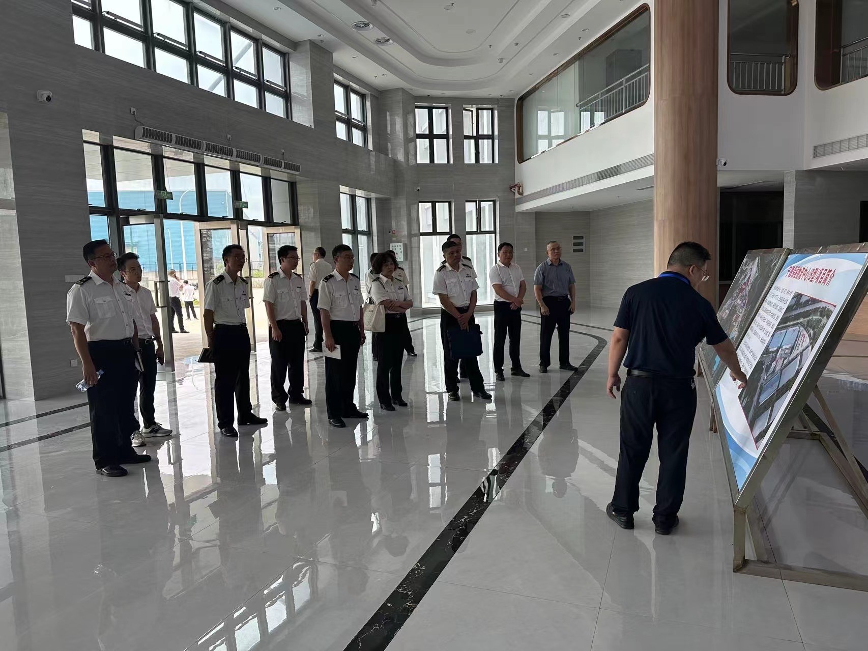 福州海關相關領導深入寧德保稅物流中心（B保）項目調研，蔡慧銘拍攝1.jpg